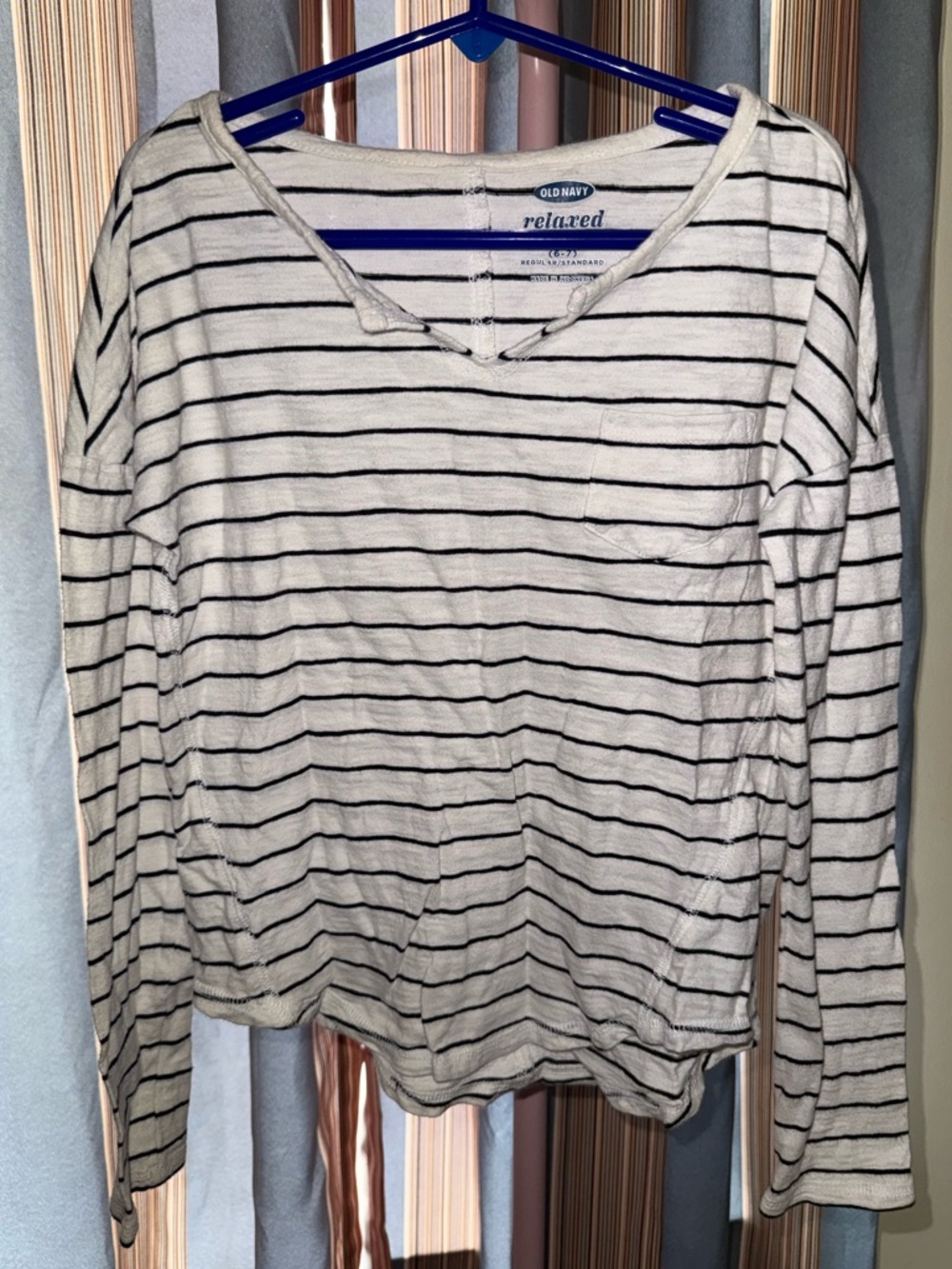 Old Navy White and Black Striped Long-Sleeve Relaxed Top Girls Size S